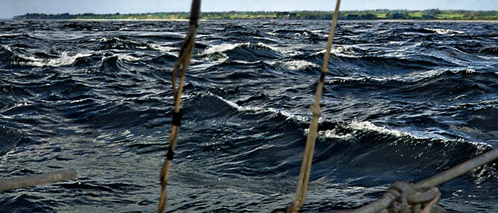 チャカオ海峡の潮波