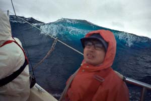 日本近海　大波