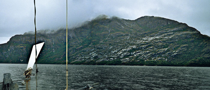 rainy ialand of chile